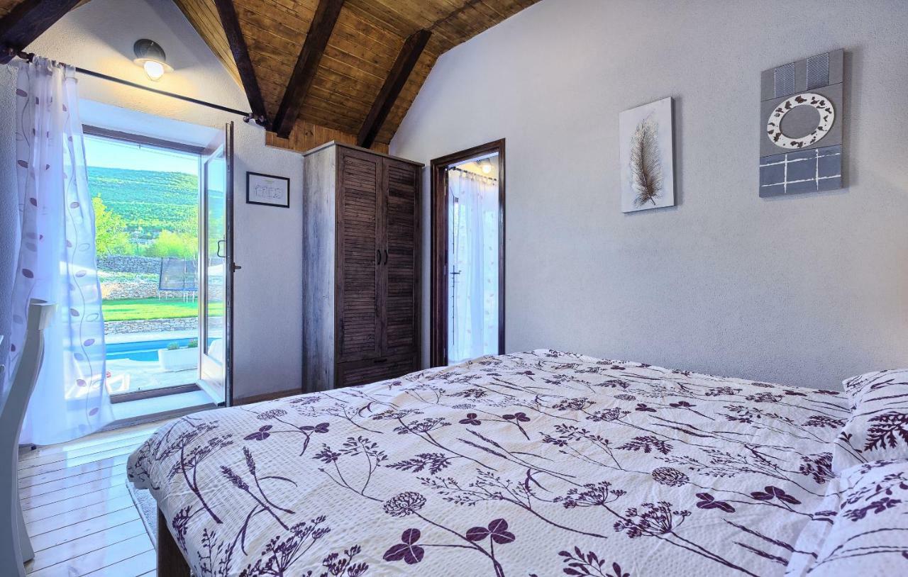 Biorine Dalmatia Stone House - Heated Poolゲストハウス エクステリア 写真
