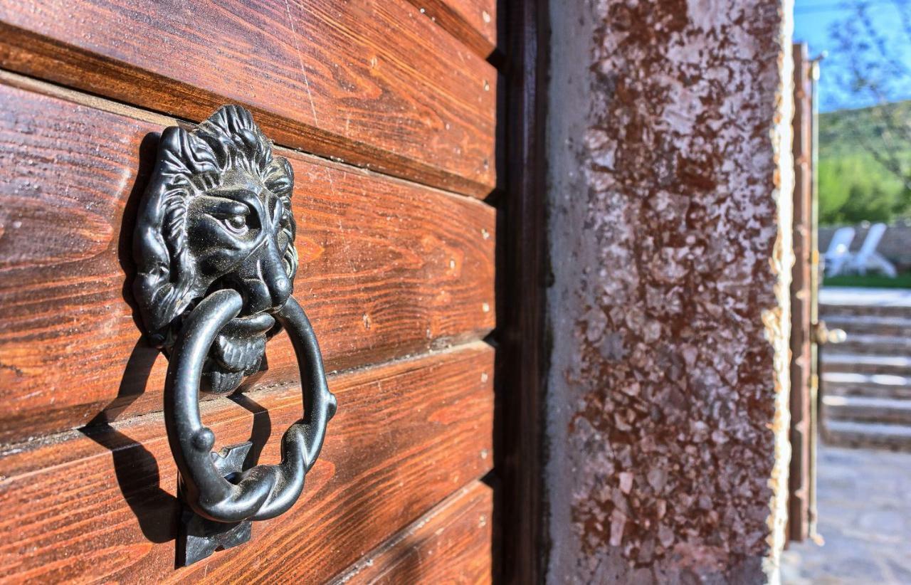 Biorine Dalmatia Stone House - Heated Poolゲストハウス エクステリア 写真