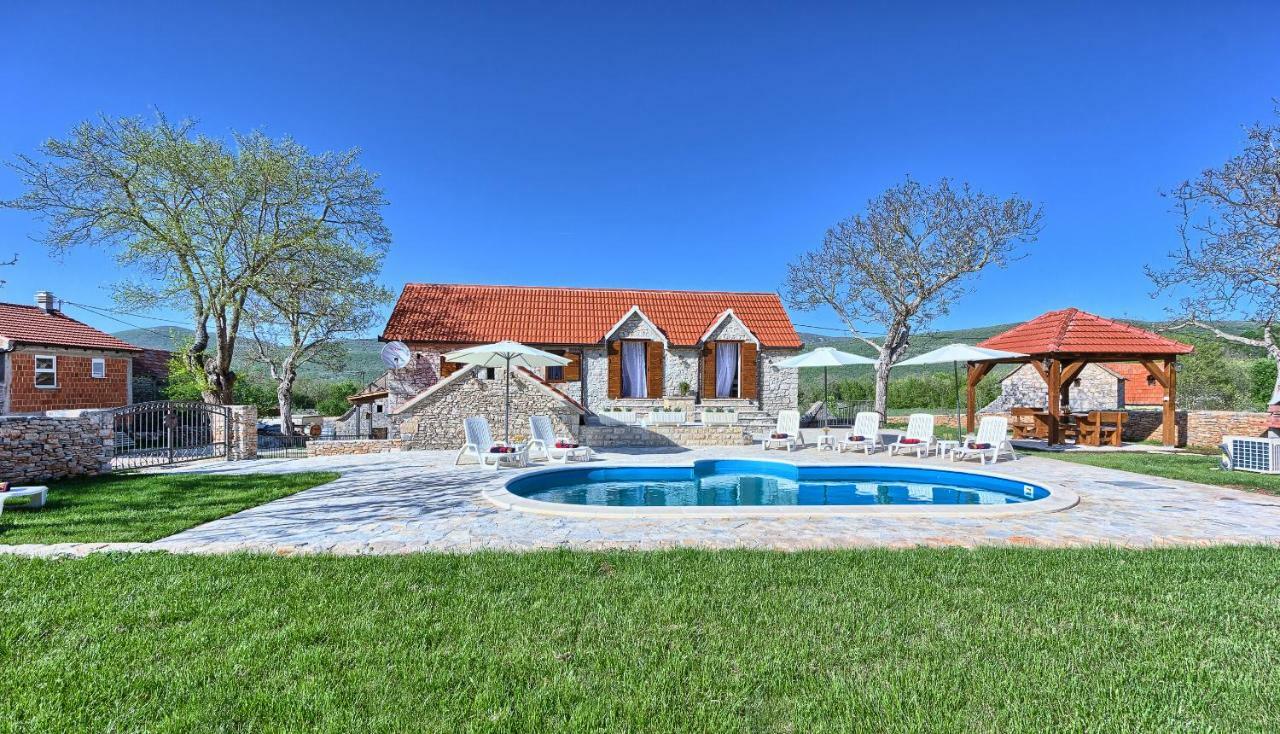 Biorine Dalmatia Stone House - Heated Poolゲストハウス エクステリア 写真