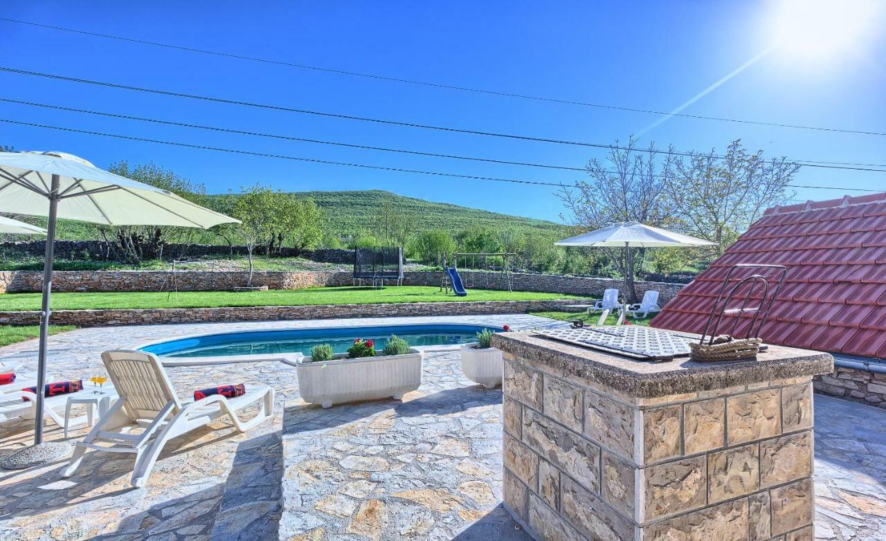 Biorine Dalmatia Stone House - Heated Poolゲストハウス エクステリア 写真