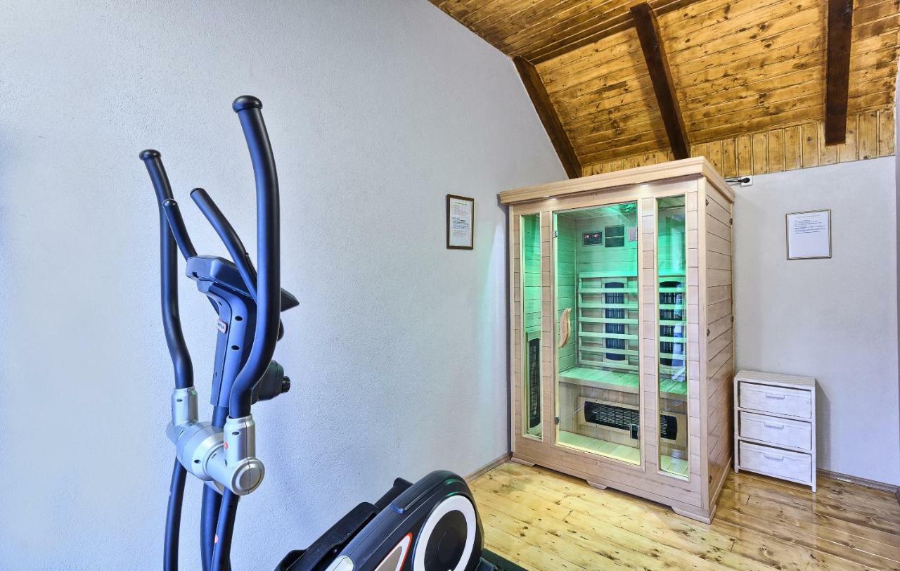 Biorine Dalmatia Stone House - Heated Poolゲストハウス エクステリア 写真
