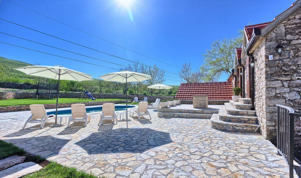 Biorine Dalmatia Stone House - Heated Poolゲストハウス エクステリア 写真