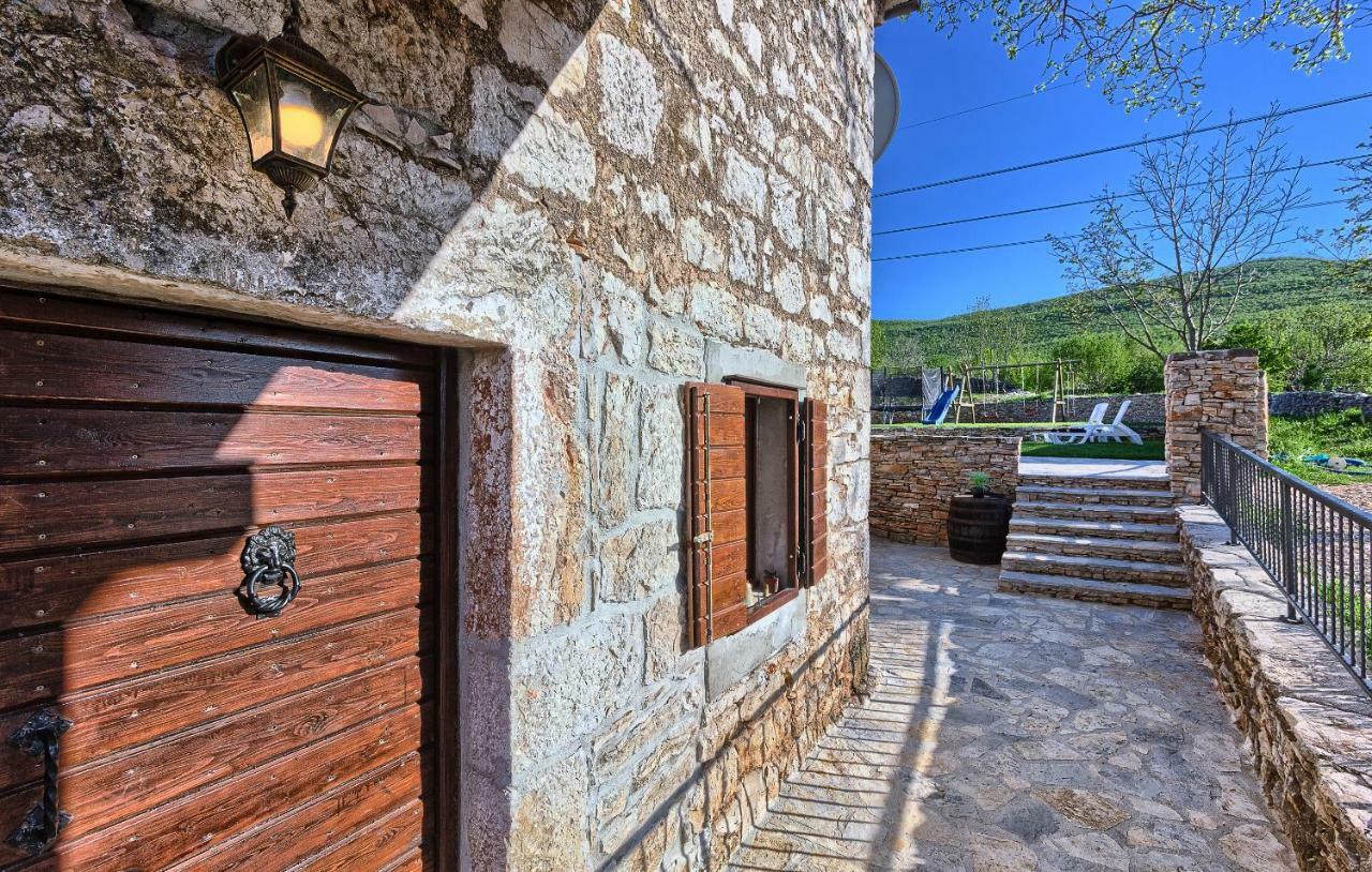 Biorine Dalmatia Stone House - Heated Poolゲストハウス エクステリア 写真