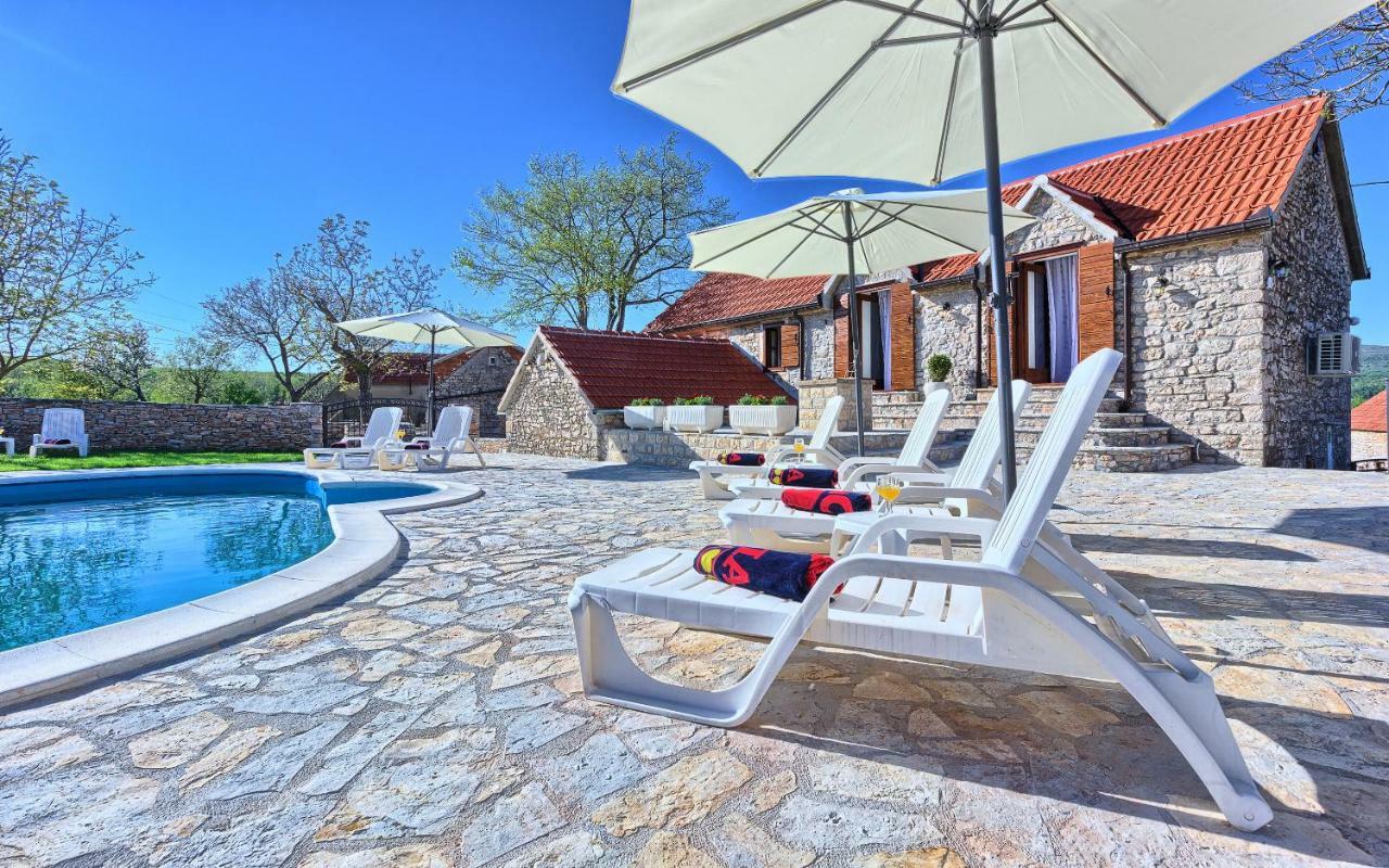 Biorine Dalmatia Stone House - Heated Poolゲストハウス エクステリア 写真