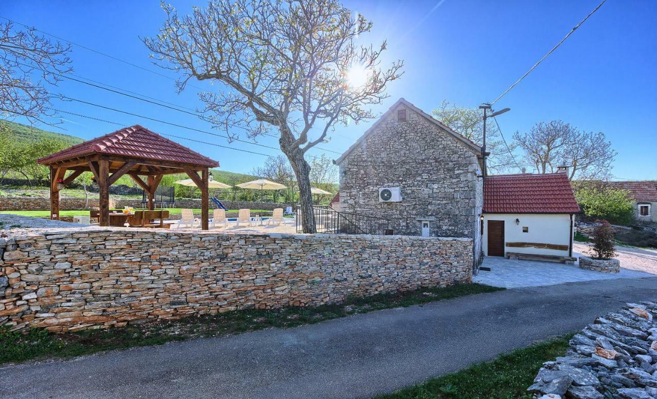 Biorine Dalmatia Stone House - Heated Poolゲストハウス エクステリア 写真